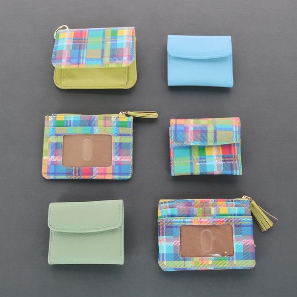 Julia Buxton Women's Stylish and Colorful Mini Trifold Wallet - Picture 6 of 6